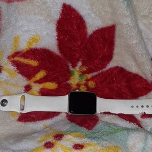 apple watch series 2 ; 38 mm